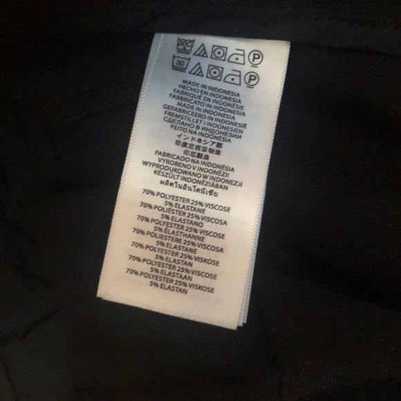 Michael Kors, boot cut stretch black pants, size 6 - Picture 5 of 6